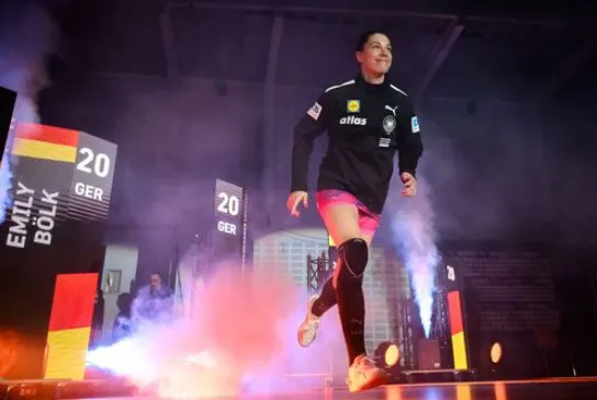 090425_mwol_0936.jpg 090425_mwol_0936.jpg