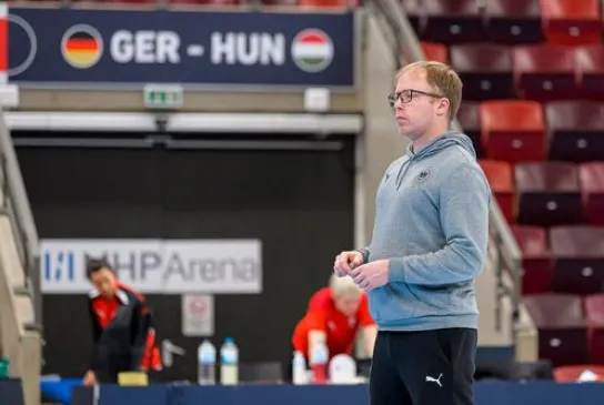 020323_mwol_0282.jpg 020323_mwol_0282.jpg